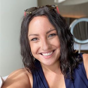 Meet your Posher, Nikki